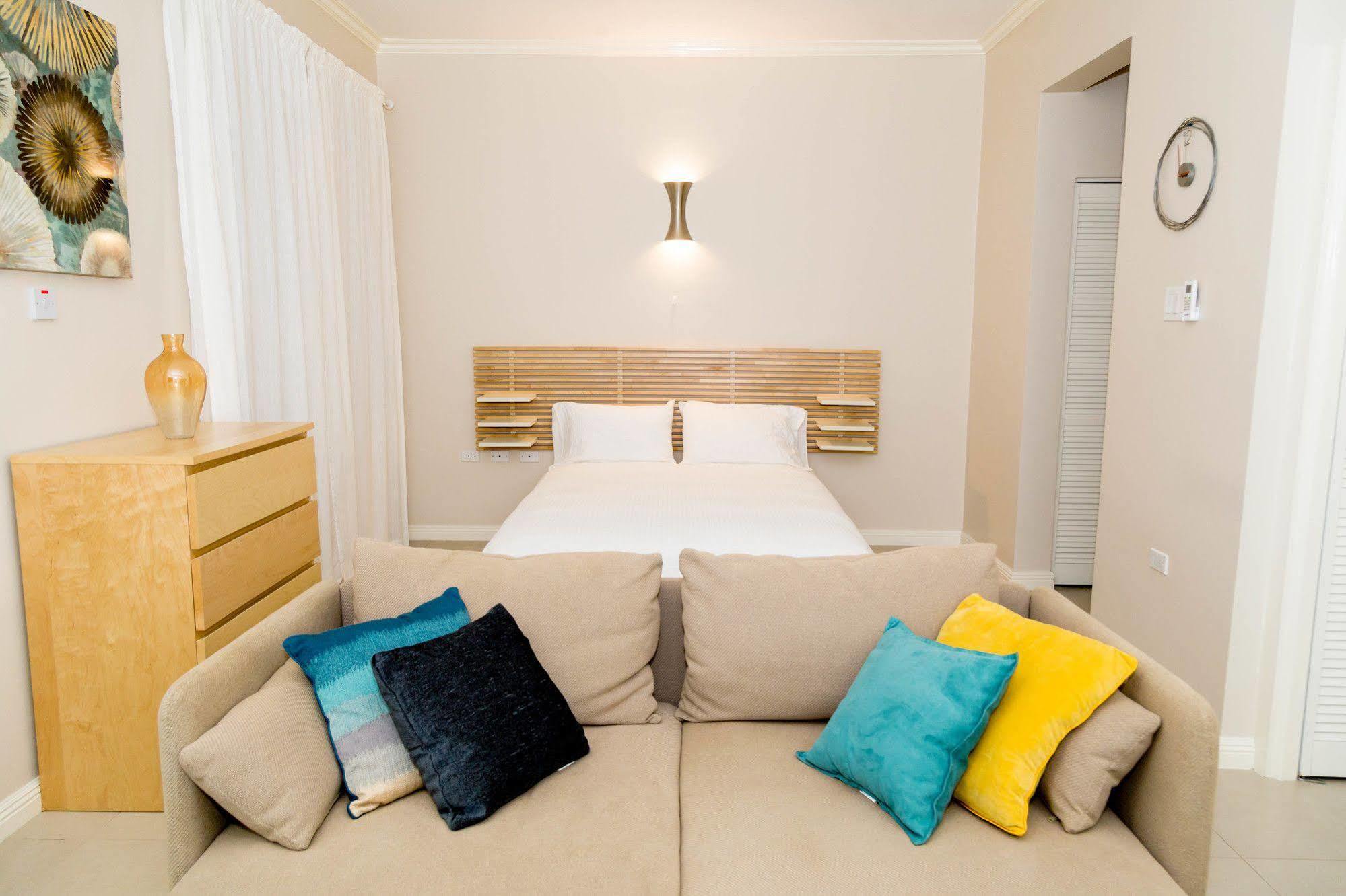 Kingsway New Kingston Guest Apartment II מראה חיצוני תמונה