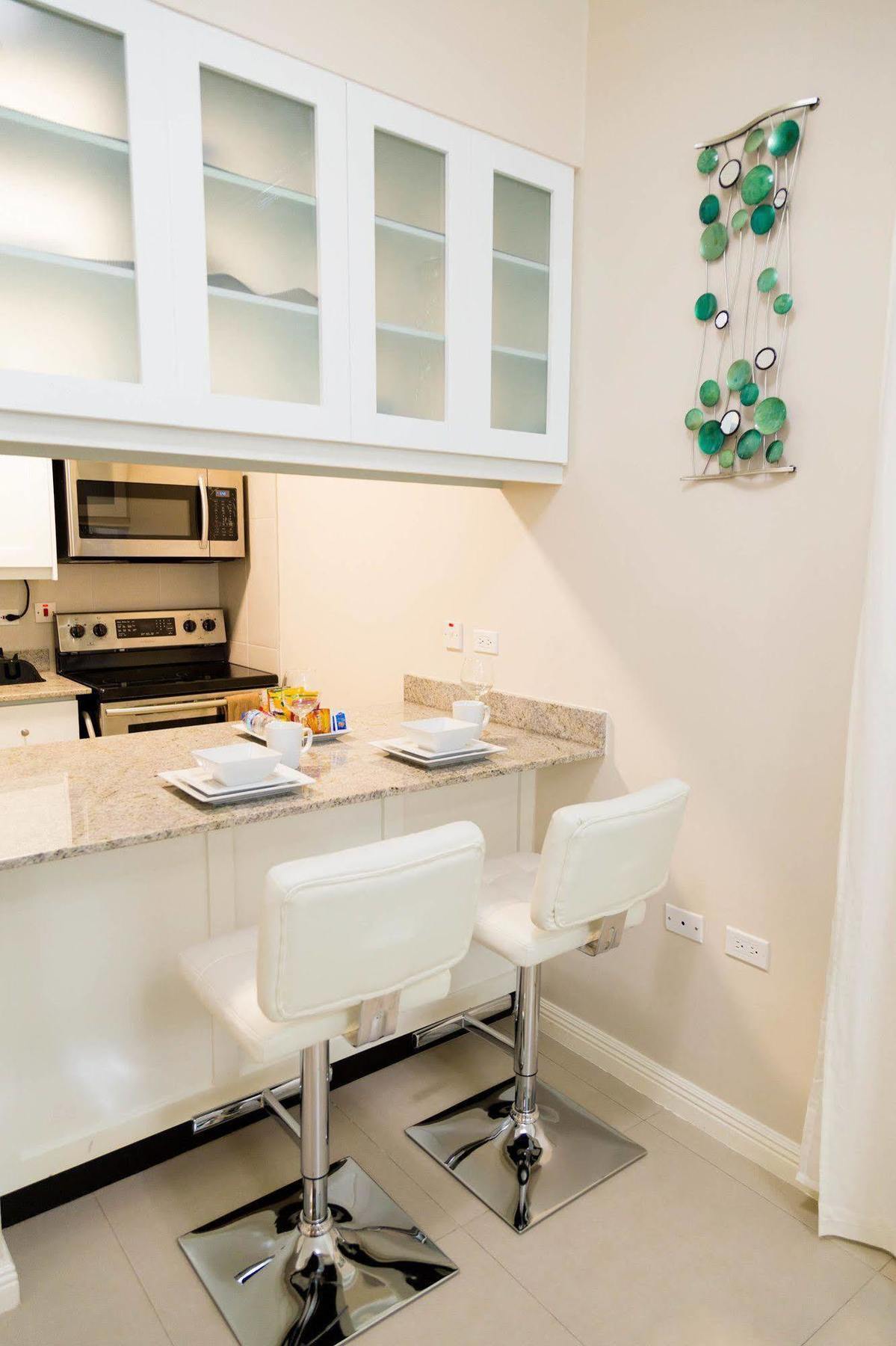 Kingsway New Kingston Guest Apartment II מראה חיצוני תמונה